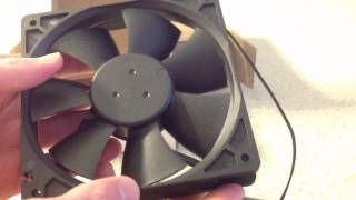 Corsair H100 Fans Unboxing