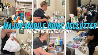 Major Mobile Home Declutter | We Got Rid Of So Much Stuff | New Hair Do Who Dis. ?