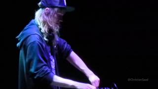 Cashmere Cat ft. Ariana Grande "Adore" Live in San Jose - The Honeymoon Tour 4/12/15