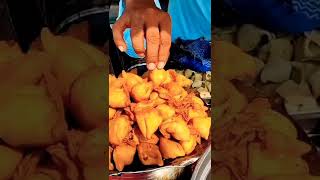 दुनिया के सबसे सस्ते Samose - 10 Rs के 4 Samose😱😱, भाईसाहब इतने सस्ते 😋🤤|| #shorts #cheapest #samose