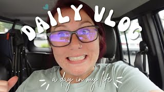 VLOG: I got a new piercing! + Family Outing.