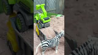 #roadroller #excavator  #shorts #ytshort #cars #trucks #funnytruck