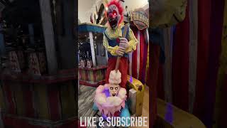 Spirit Halloween CLOWN Cotton Candy Dan FOUND A LOST PARENT #shorts #trending #viralvideo #halloween