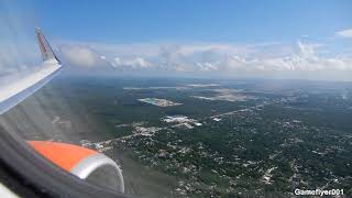 Sunwing Airlines Boeing 737-800 Morning Arrival in CUN (September 13, 2017)