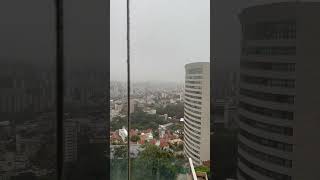 Início da manhã em Belo Horizonte com céu encoberto a 1000ft!