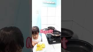 KAKAK MAU GORENG NAGET || Masak bareng anak#adayinmylife #familyvlog #masakanrumahan