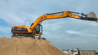 JCB 210lc machine work mud ।how to poclane machine work । #skmachineindia #jcbvideo #jcb #viralvideo