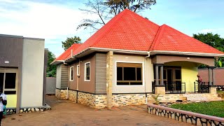 TOURING A BRAND NEW 4 BEDROOMS HOUSE FOR SALE IN GAYAZA 330M