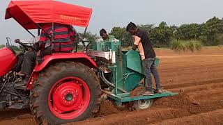 Mahindra Yuvo 4WD with Potato Planter