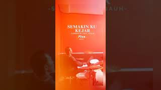 SEMAKIN KU KEJAR SEMAKIN KAU JAUH (FIVE MINUTES) #BAND POP INDONESIA # BAND 2000an #FIVERS INDONESIA