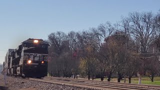 NS 8110 rolling through Glendale Ohio