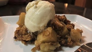 Healthy Homemade Apple Crisp Recipe | How to make Apple Crisp | Easy Apple Dessert - Ungal Kitchen