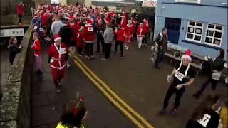 Monmouth Santa Fun Run 2018 - To The Start