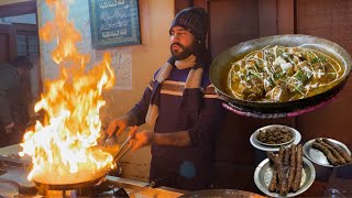 The mouthwatering Mutton Bar B Q Karhai With  unbelievable fire in Karhai #streetfood #pakistanifood