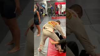 Basic tripod sweep from DLR : Moncaio Brothers JiuJitsu #tripodsweep #dlrsweep #bjj