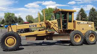 John Deere 672B Motor Grader