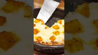 Margherita pizza 🍕 #youtubeshorts #food #shortsfeed