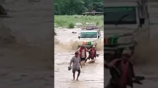 Dangerous Road #dangerous #road #offroad #flood #shorts