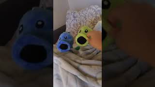 Plants vs. Zombies plush videos bed battle