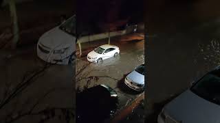 TORMENTA Y MIRA LA QUE SE HA PREPARADO en 2 minutos #tormenta #inundación