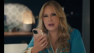 Discover It Card Commercial 2024 Jennifer Coolidge Robots Ad Review