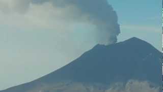 Actividad del Volcán Popocatépetl durante ascensión Cara Sur del Pecho