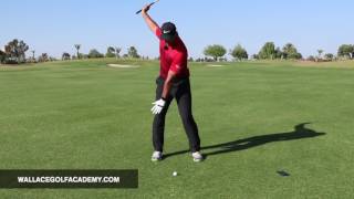 COURS DE GOLF - COMMENT COMPRESSER UNE BALLE DE GOLF ET EVITER LE SWAY