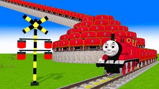 [踏切アニメ] あぶない電車  RED THOMAS TRAIN Climbing Pyramid 🚦Fumikiri3D Railroad Crossing Animation