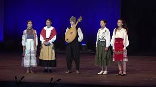 Ukrainian folk songs: Всякому городу нрав і права & Синє море та й на розлив