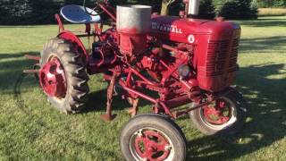 Farmall Super A with side dresser walk around