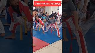 TAEKWONDO TRAINING STRETCHING #andrea #taekwondo #taekwondotraining #stretchingexercises