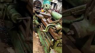 Working video of TOS SU 63 Lathe Machine