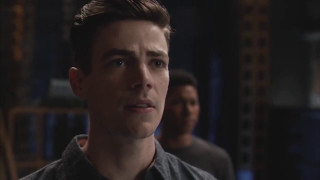 2x16 Kara & Mon-el #14