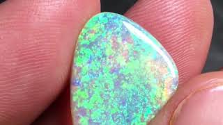 A bright Koroit opal cab