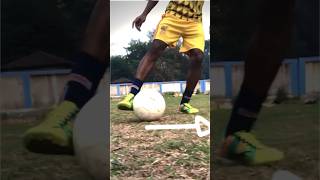 TRY THIS SKILLS WITH REVERSE ELASTICO⚽️🔥🔥#shorts #football #soccer #tutorial #skills #elastico