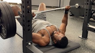 4 EXERCISE TO GROW YOUR CHEST