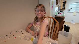 Scarlett does the first Amazing Chemistry Science Experiment - the glowing test tube!