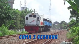 Jarang Terjadi... Lokomotif CC 201 hanya Membawa 3 Gerbong Ballast