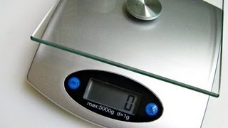 ★ Muscle Building Kitchen Tip:  Bodybuilding Food Scale 101