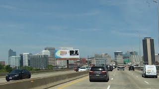 I-95 northbound jamming in the dinosaur🌎🚐🎶🎶🎶. big city of Richmond, VA😲😲😲