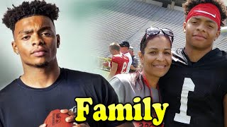 Justin Fields Family With Father,Mother and Girlfriend 2021