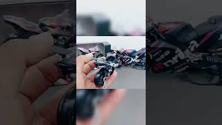 Tinggal kasih nomor 12 atau 41 ▪ Diecast Custom Aprilia skala 1:18