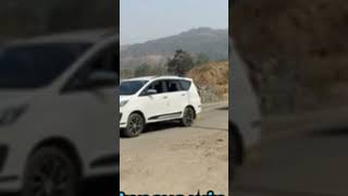 2 TOYOTA INNOVA CRYSTA VS MAHINDRA THAR.'TUG OF WAR'