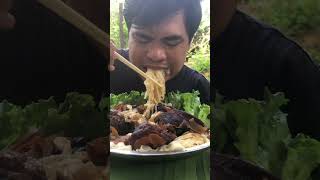 Beef Noodles and Grapes mukbang eating