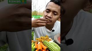 Mukbang kikil sapi balado kuning,lalapan mentah,sambal terasi.#shorts #asmr