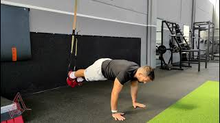 TRX PUSH UP