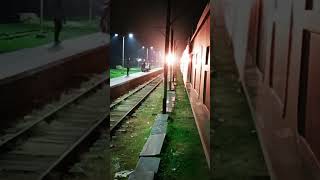 দুটো ট্রেন এক লাইনে ঢুকলে যা হয় #train #railway #travel #shortvideo #shorts #reels #pfservices #cr7