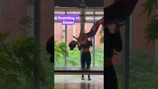 Stretching workout ni Kimmy #trending #kimpau #nhensvlog #kimchiu #viralvideo #short