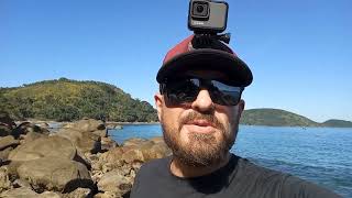 Pescaria de Costeira na Praia do Léo em Ubatuba e um atrás do outro!Pega até na enrolada!