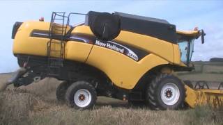 New Holland CX740